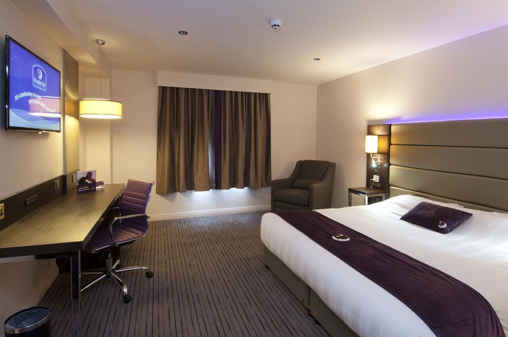 Premier Inn Harlow Rom bilde