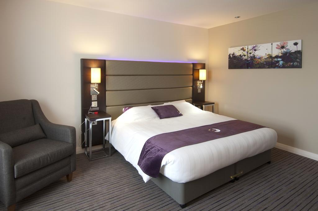 Premier Inn Harlow Eksteriør bilde