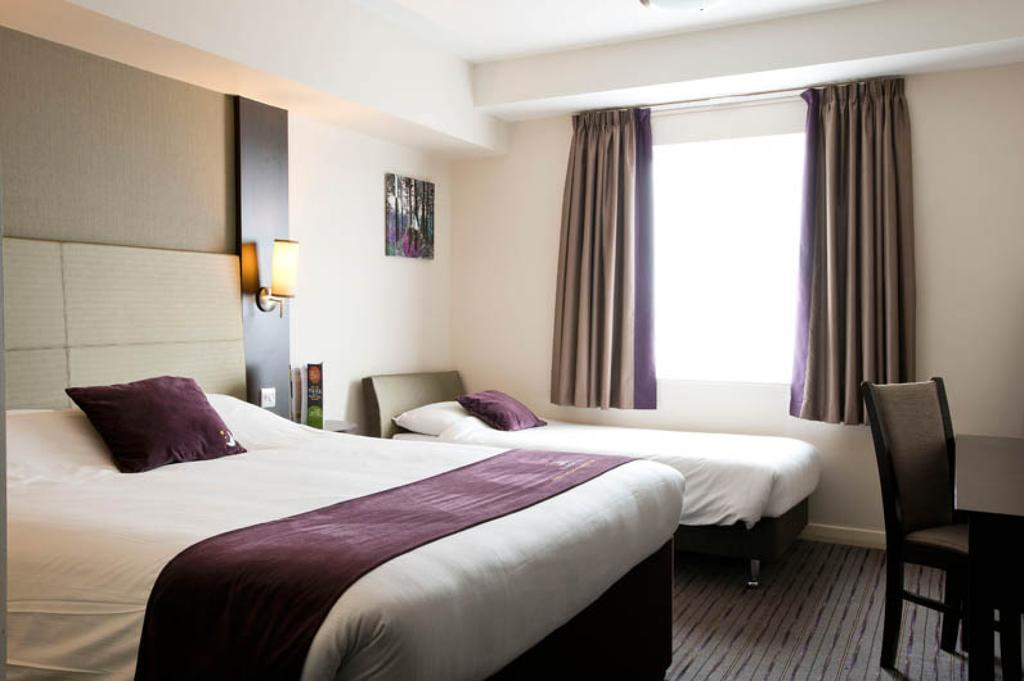 Premier Inn Harlow Rom bilde